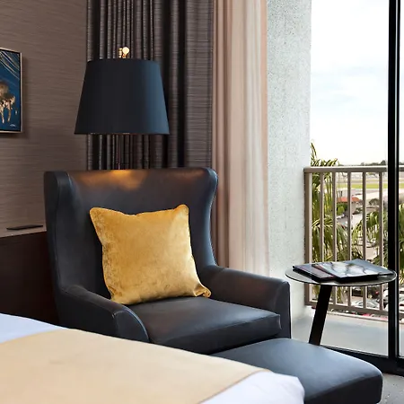 Hyatt Regency Newport Beach West-2